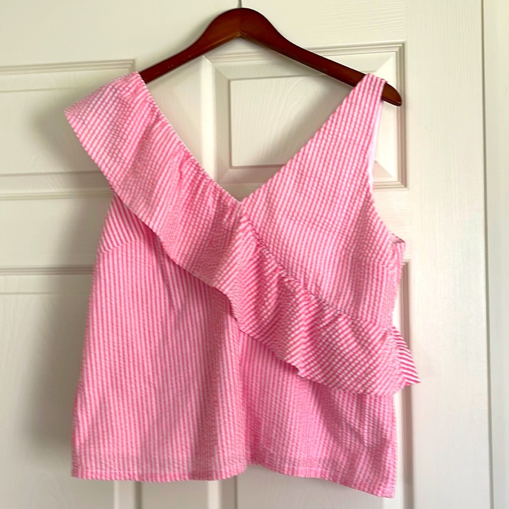 Pink white stripe ruffle vineyard vines top